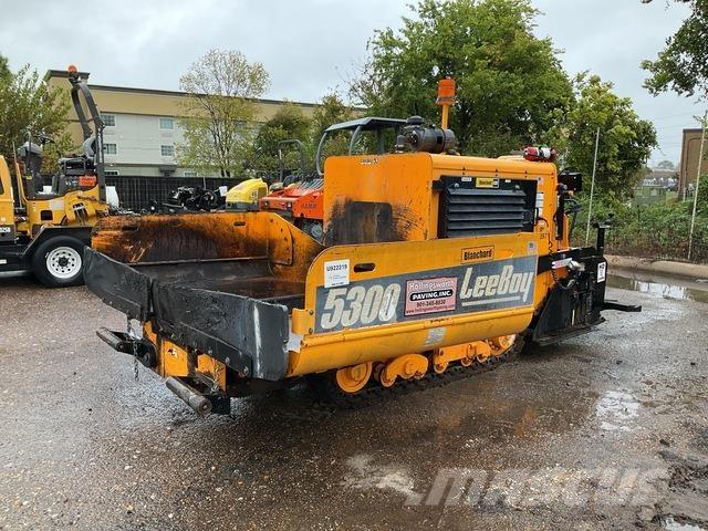 LeeBoy 5300 アスファルトフィニッシャ
