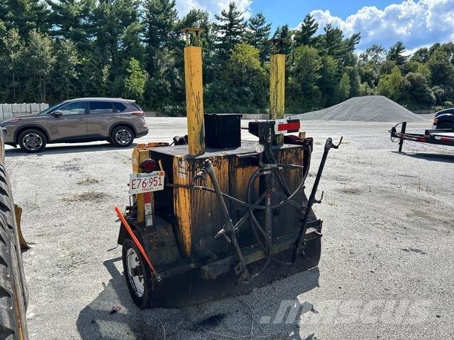 LeeBoy L250T アスファルトディストリビューター