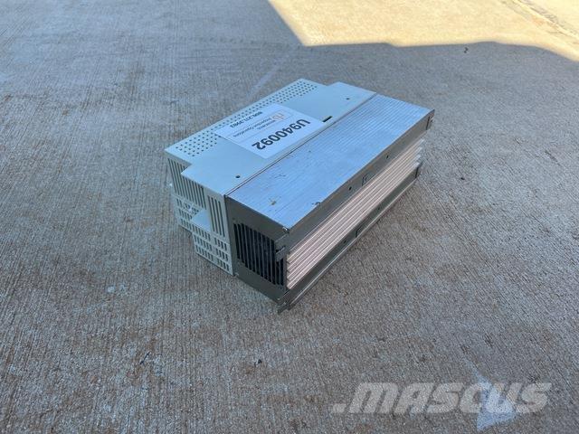  Lenze EVS9325 建設機械 -　その他