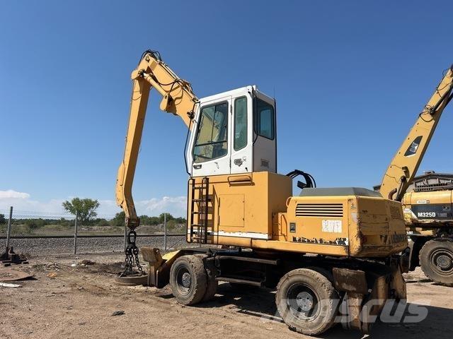 Liebherr A902 廃棄物／工業産廃処理機