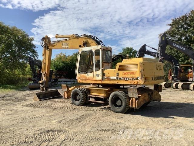 Liebherr A912 ホイール式油圧ショベル（パワーショベル・ユンボ・バックホー）