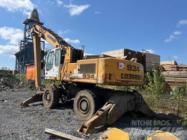 Liebherr A934C 廃棄物／工業産廃処理機