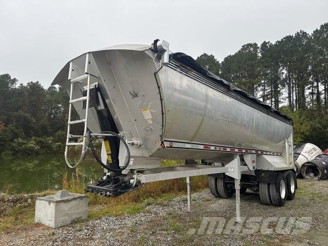 MAC  ダンプトレーラー