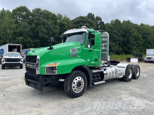 Mack Anthem 中古トラクターヘッド | トレーラーヘッド