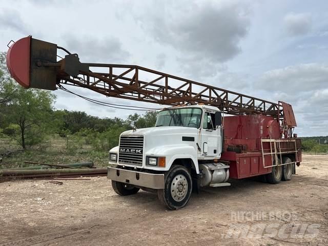 Mack CH613 建設機械 -　その他