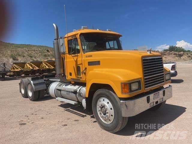 Mack CH613 中古トラクターヘッド | トレーラーヘッド