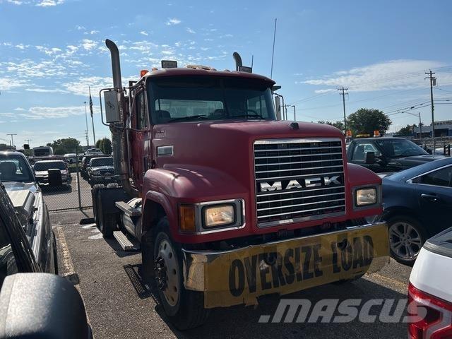 Mack CH613 中古トラクターヘッド | トレーラーヘッド