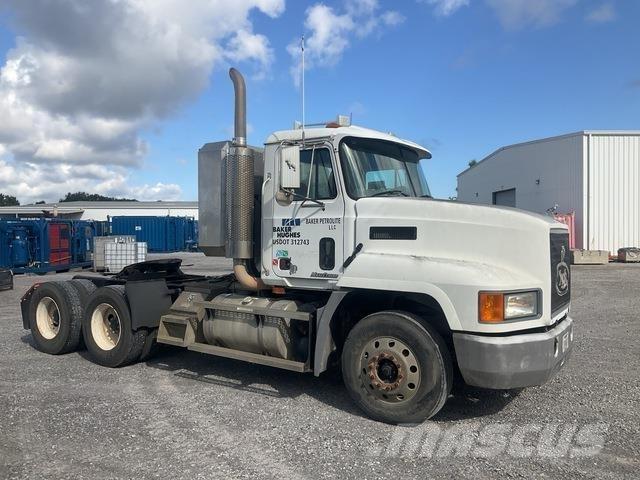 Mack CH613 中古トラクターヘッド | トレーラーヘッド
