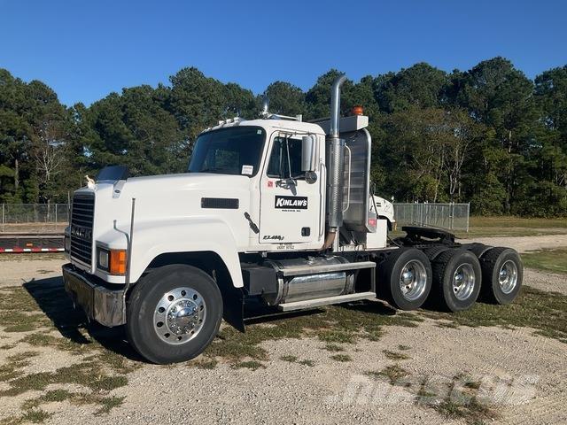 Mack CH613 中古トラクターヘッド | トレーラーヘッド