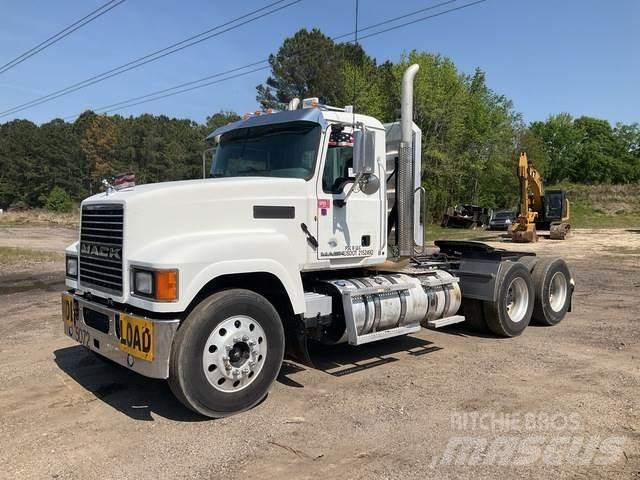 Mack CHU613 中古トラクターヘッド | トレーラーヘッド
