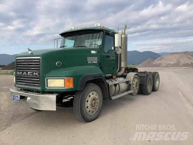 Mack CL733 中古トラクターヘッド | トレーラーヘッド