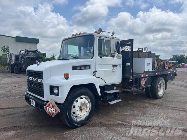 Mack CS200P 建設機械 -　その他