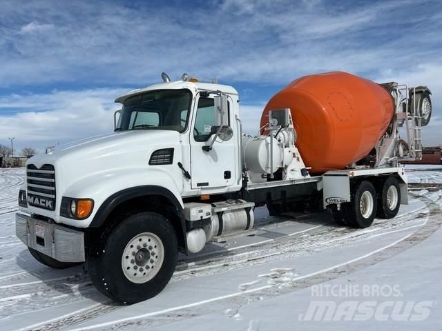 Mack CV513 その他トラック