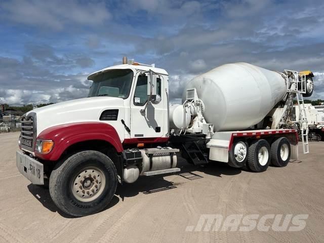 Mack CV513 その他トラック