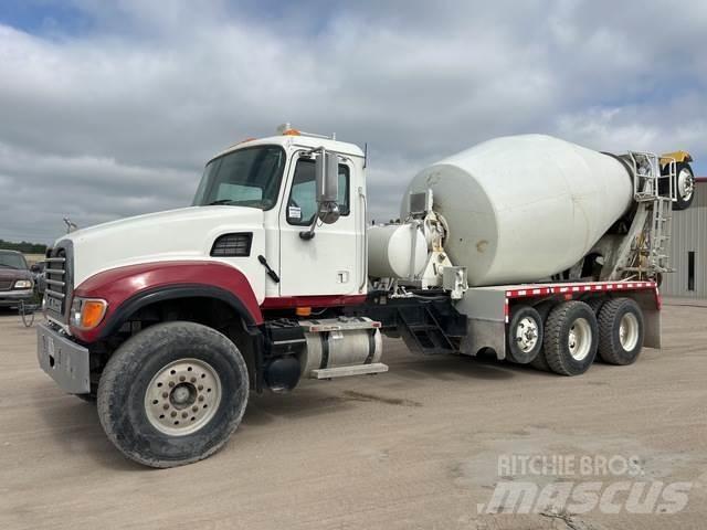 Mack CV513 その他トラック
