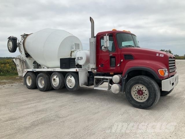Mack CV513 その他トラック