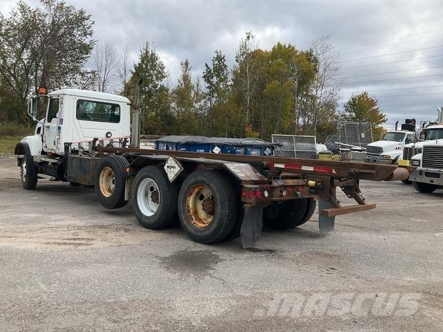 Mack CV713 スキップローダートラック