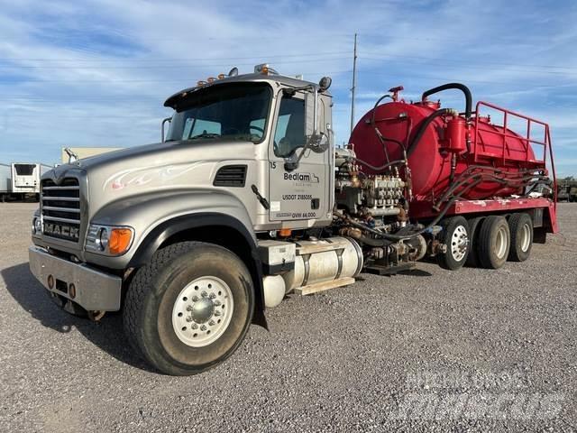 Mack CV713 建設機械 -　その他