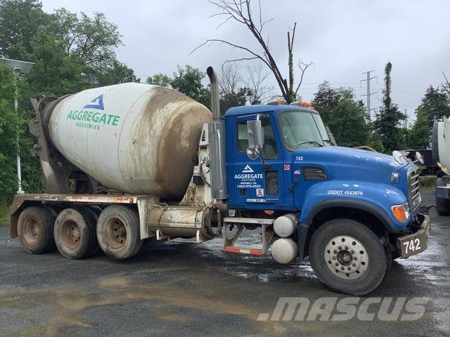 Mack CV713 その他トラック