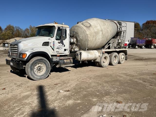 Mack CV713 その他トラック