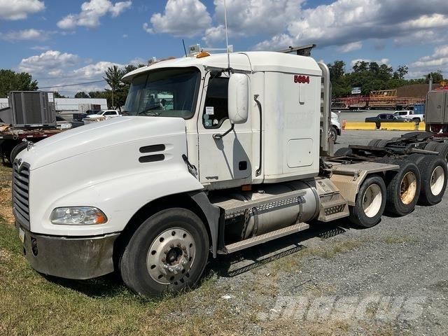 Mack CXN613 中古トラクターヘッド | トレーラーヘッド