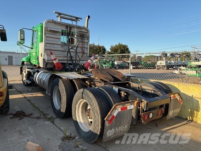 Mack CXU613 中古トラクターヘッド | トレーラーヘッド