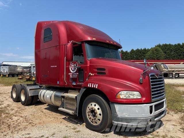 Mack CXU613 中古トラクターヘッド | トレーラーヘッド