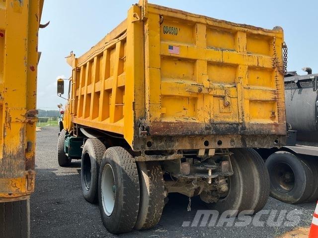 Mack DM686SX ダンプ