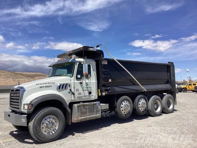 Mack GR104F ダンプ