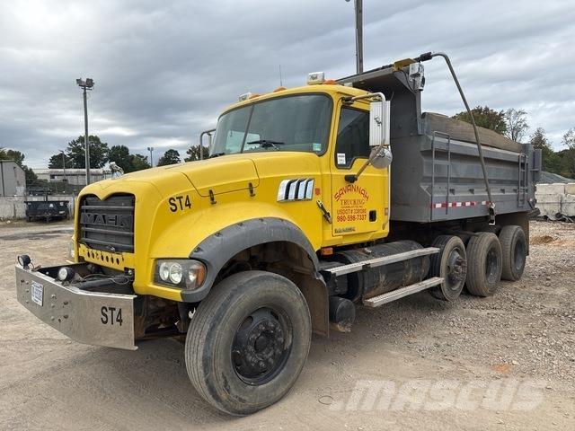 Mack GU713 ダンプ