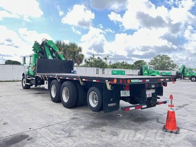 Mack GU813 その他トラック