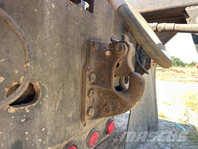 Mack GU813 スキップローダートラック