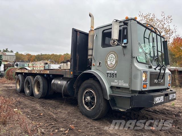 Mack MR611S 平ボディー