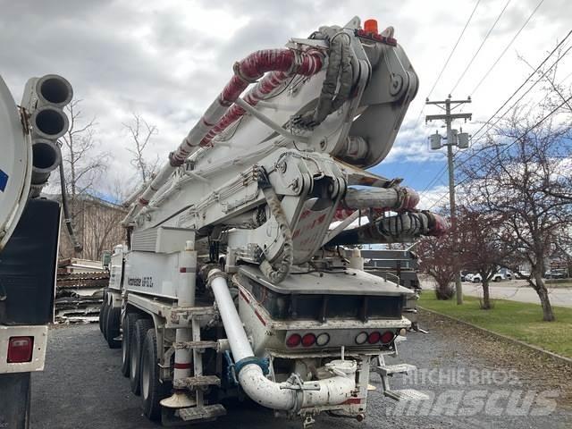 Mack MR688S コンクリートポンプ車