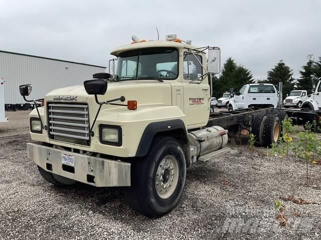 Mack RD688S キャビン及び内装