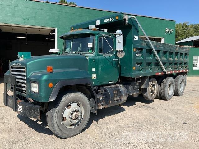 Mack RD690S ダンプ