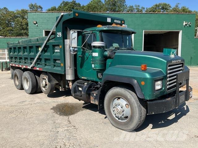 Mack RD690S ダンプ
