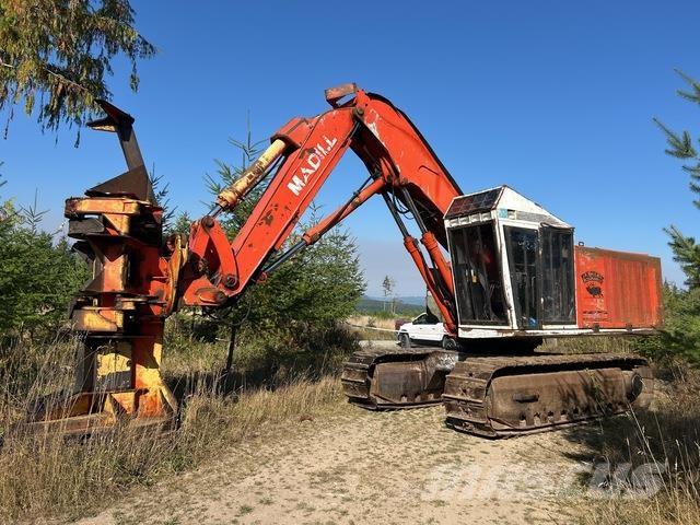 Madill 3200B フェラーバンチャー