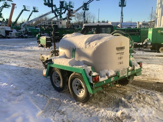 Magnum MWT500 タンカートレーラー