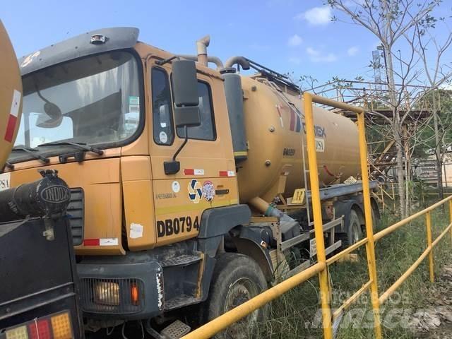 MAN 33.364 給水車