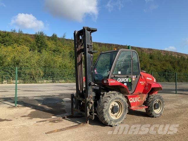 Manitou M26-4 ラフターテレントラック