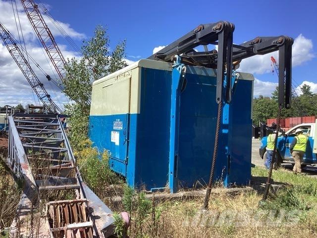 Manitowoc 3900 クローラクレーン