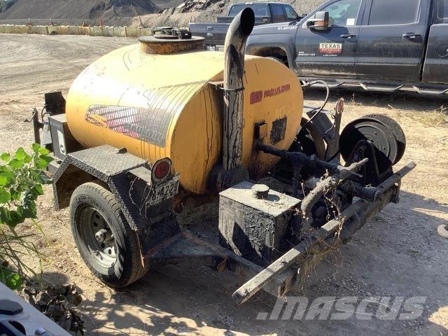 Mauldin MT300 アスファルトディストリビューター