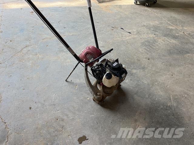 MBW 500H コンクリート打設ブーム