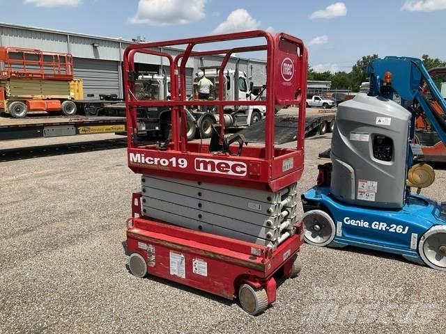 MEC Micro 19 シザースリフト