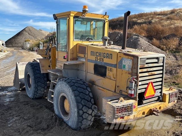 Michigan L90 ホイールローダー・タイヤショベル