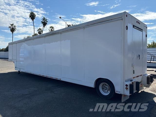 Mickey  飲料運送用トレーラー