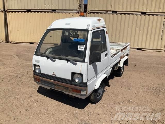 Mitsubishi  ユーティリティー機械