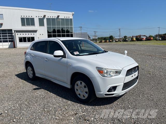 Mitsubishi RVR 自動車