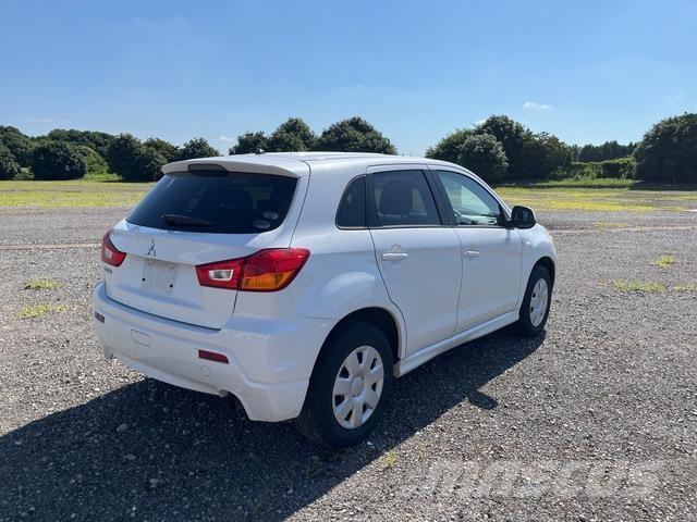 Mitsubishi RVR 自動車